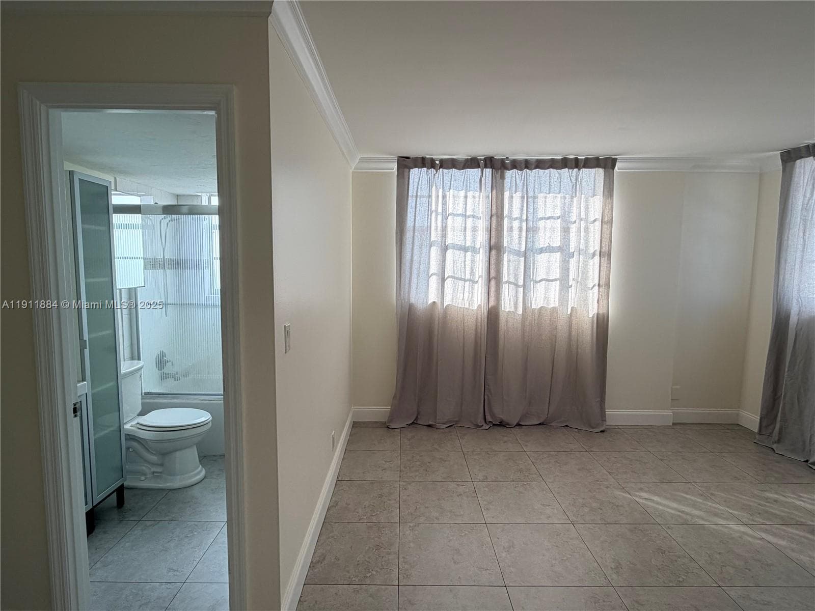 CORAL ISLE EAST CONDO · #910 in North Miami Beach - Photo 7