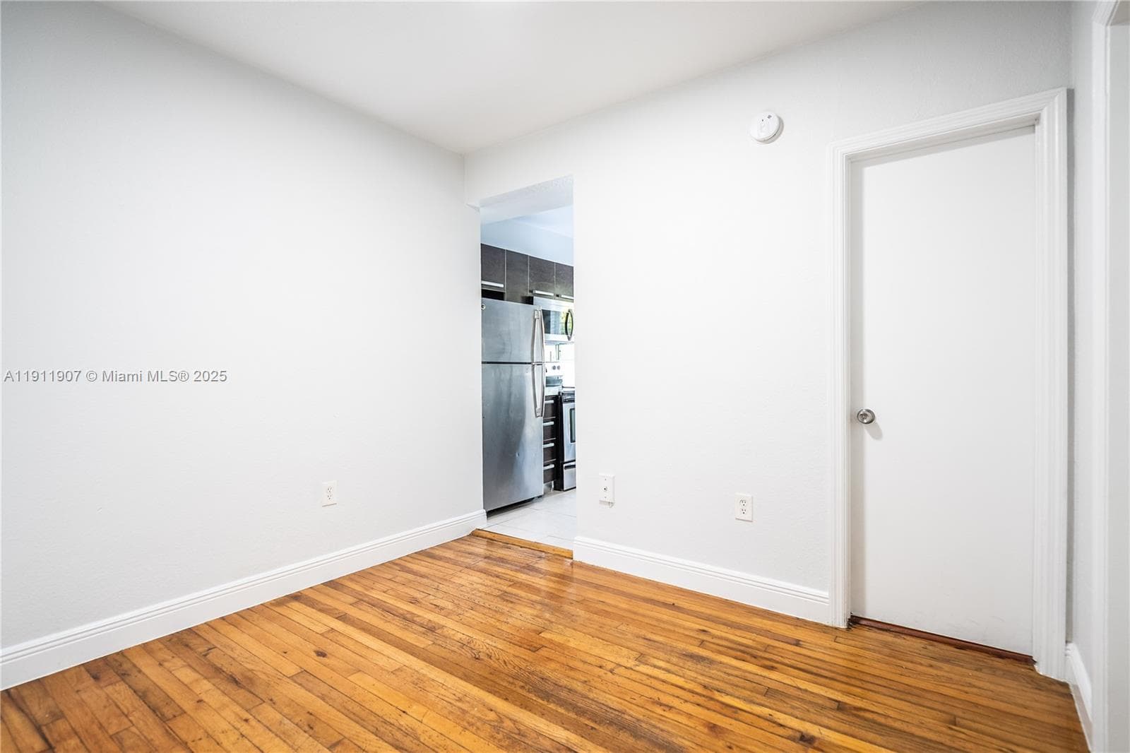 OCEANSIDE SEC ISLE OF NOR · #206 in Miami Beach - Photo 6