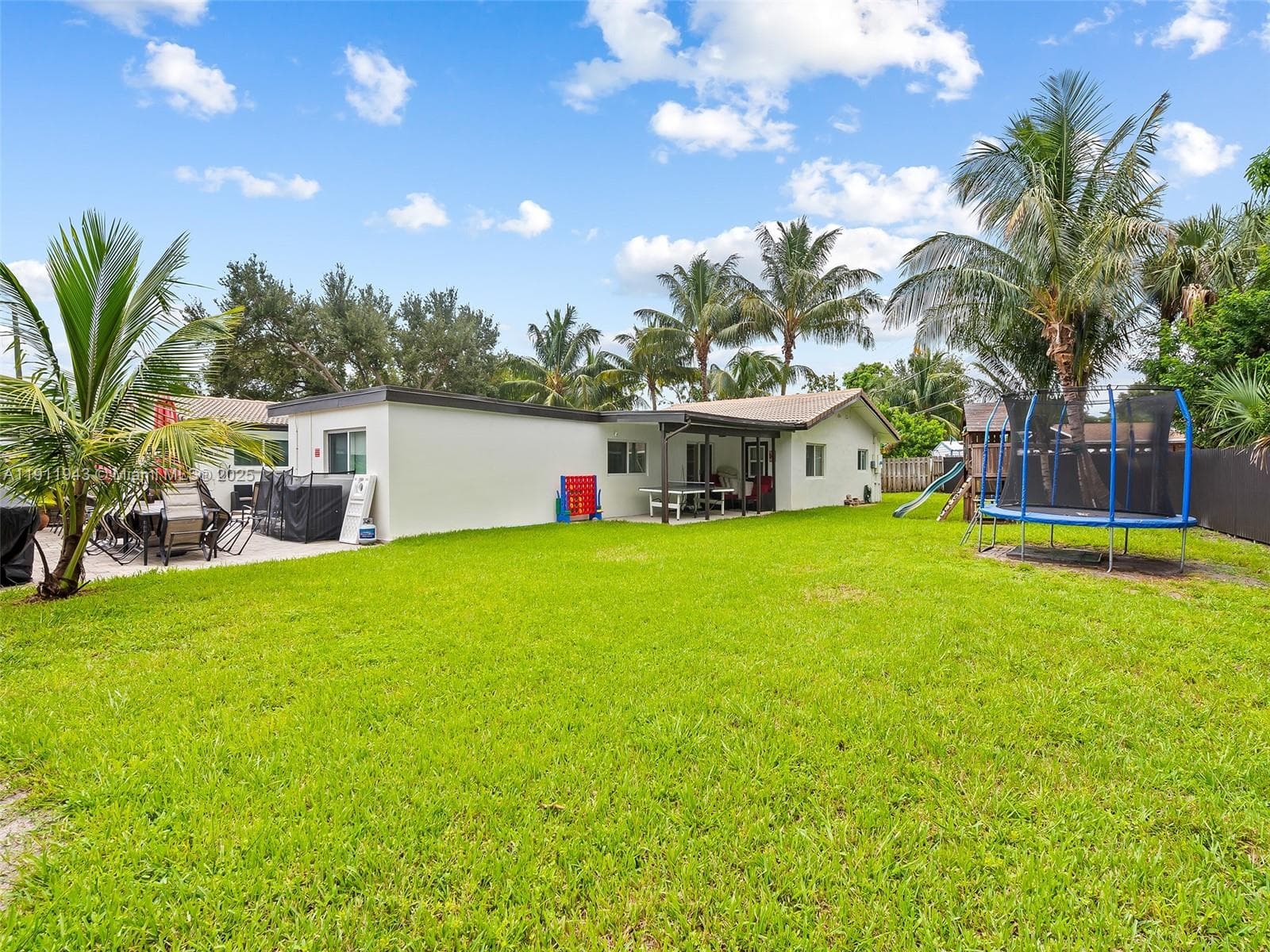 2320 SW 36th Ave photo 33