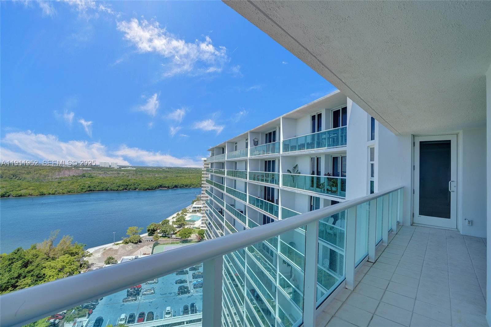 ARLEN HOUSE EAST CONDO · #2121 in Sunny Isles Beach - Photo 3