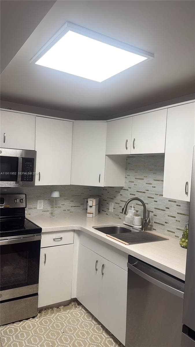 ARLEN HOUSE EAST CONDO · #2121 in Sunny Isles Beach - Photo 8
