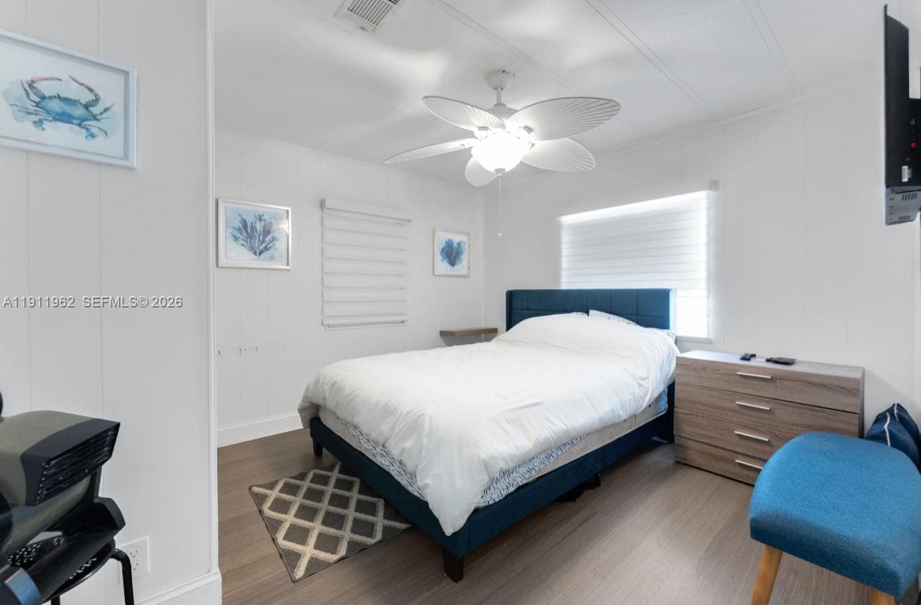 164 Blue Harbor photo 19