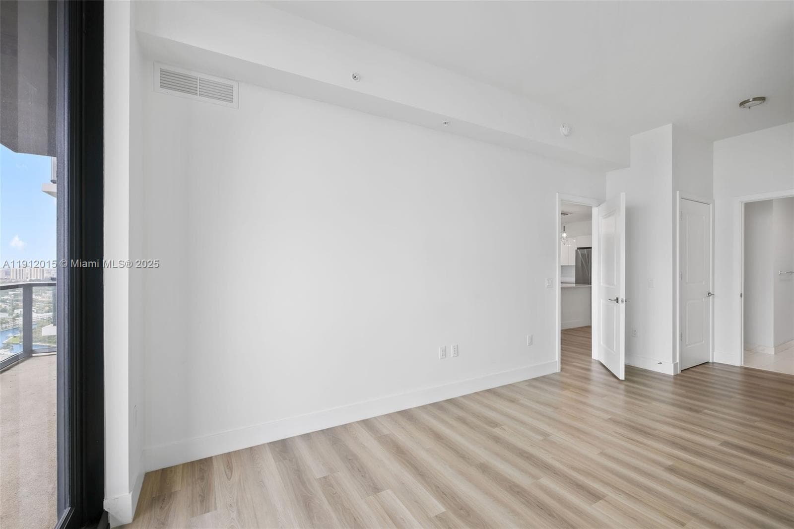 Mondrian Hallandale · #2604 in Hallandale Beach - Photo 28