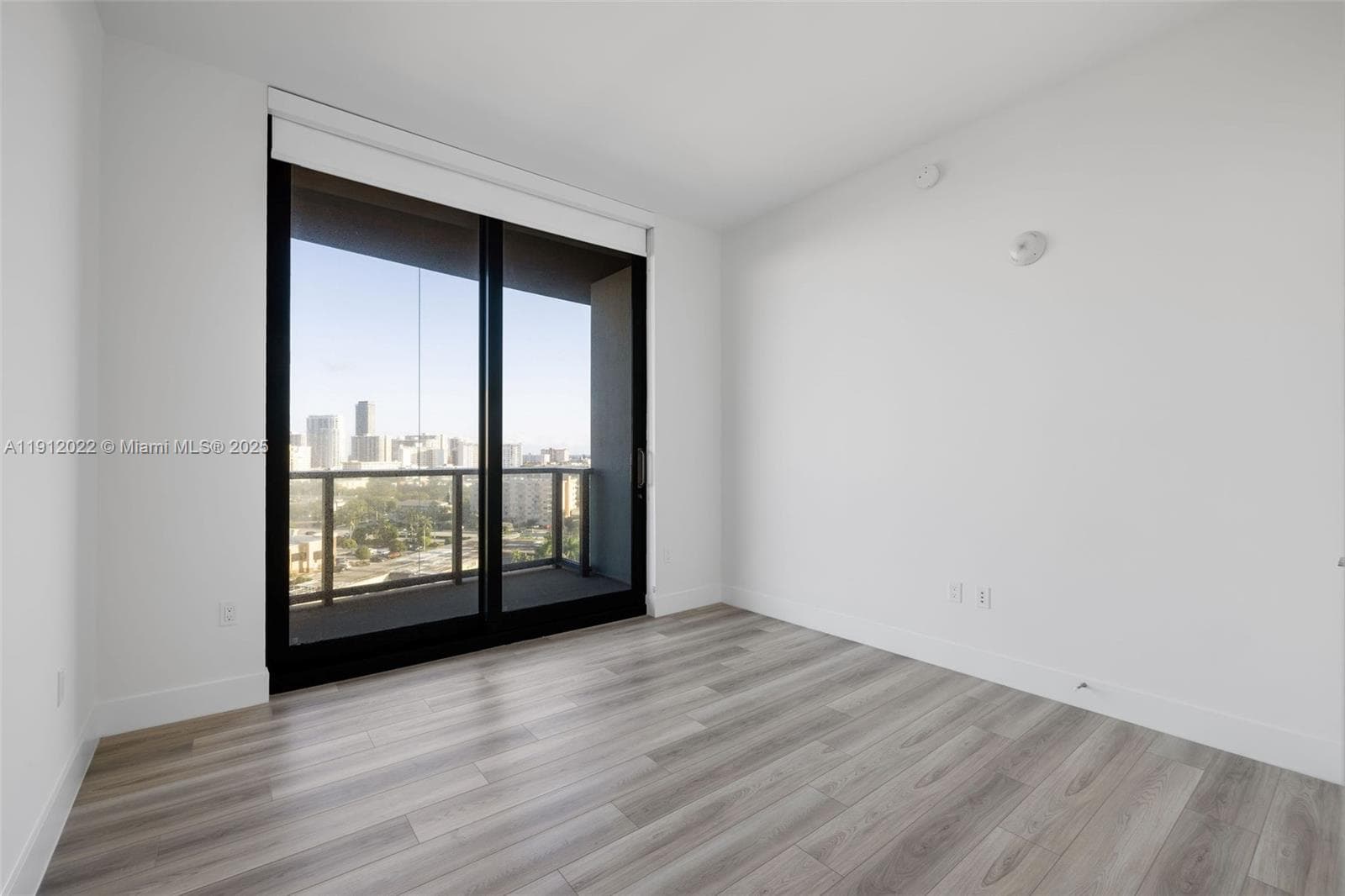 Slate Hallandale · #1002 in Hallandale Beach - Photo 28