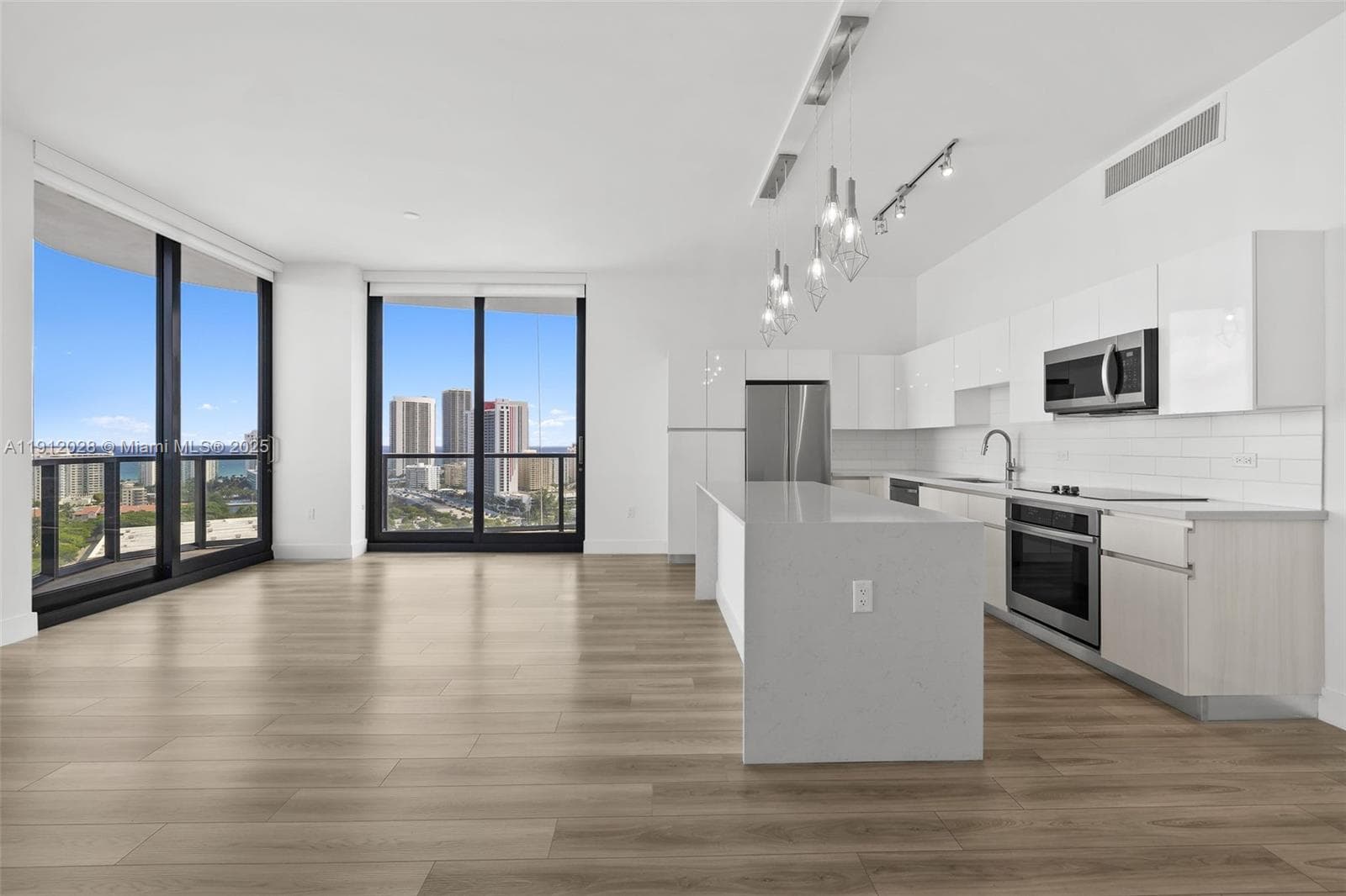 Slate Hallandale · #2002 in Hallandale Beach - Photo 12