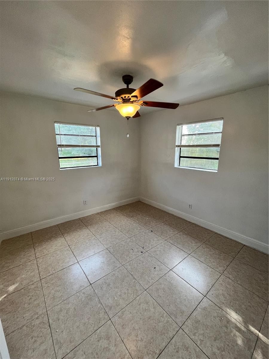 2031 NW 30th Ave #2031 photo 17