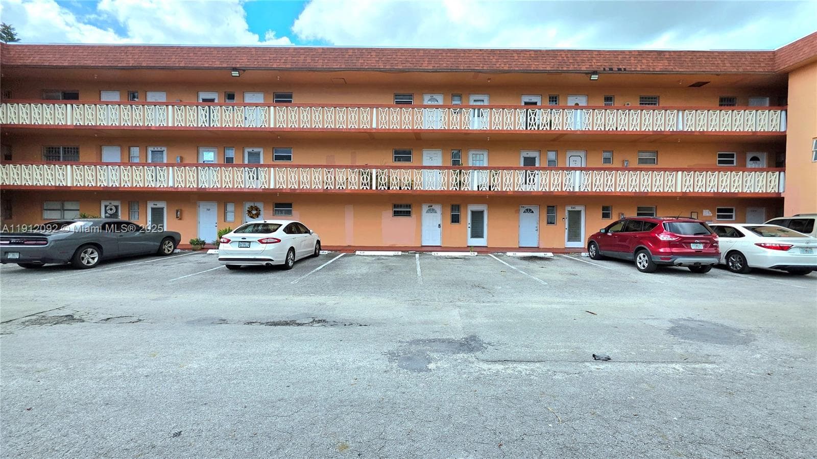 STAR LAKES · #520 in Miami - Photo 1