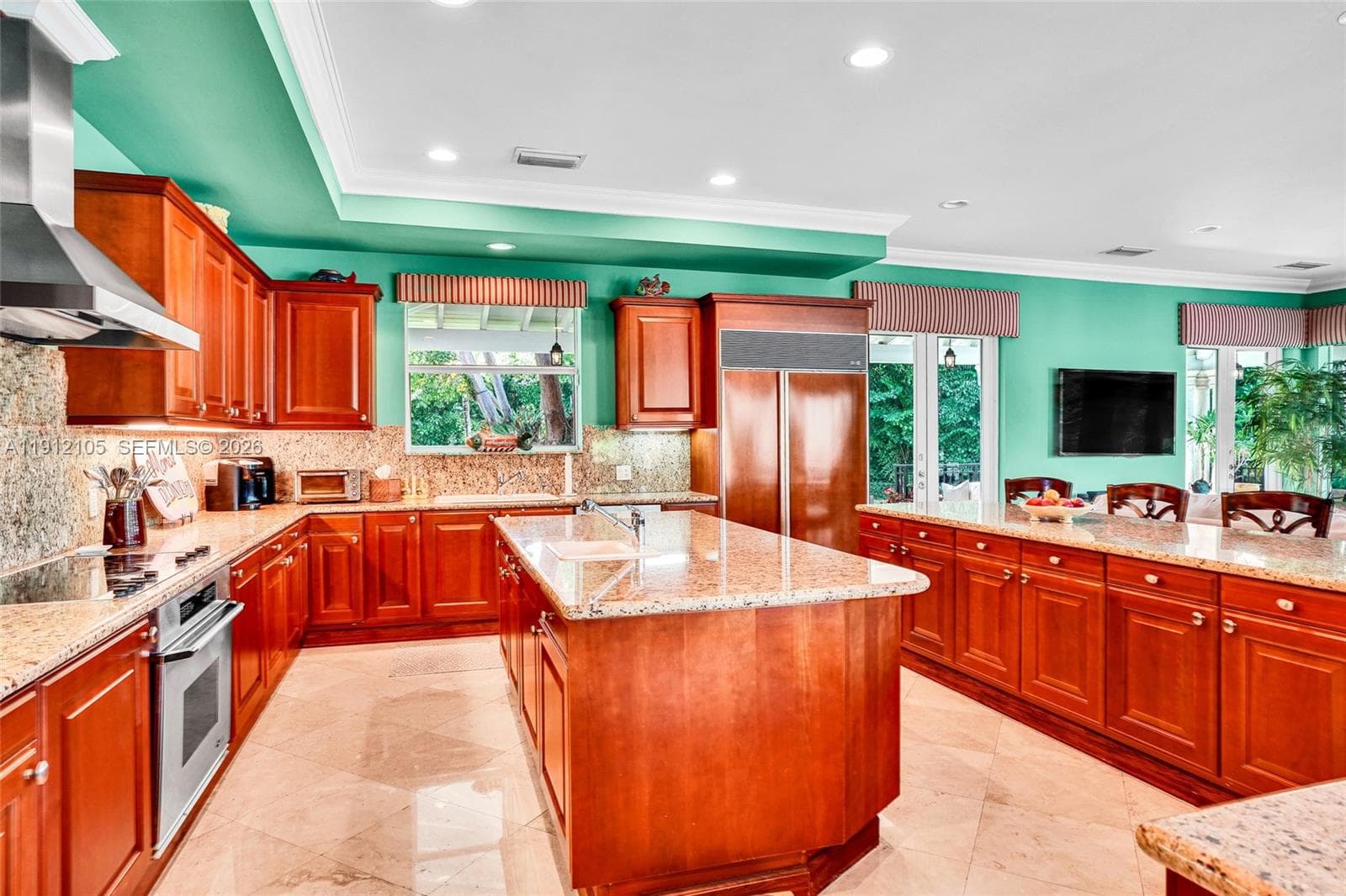 550 Harbor Dr photo 53