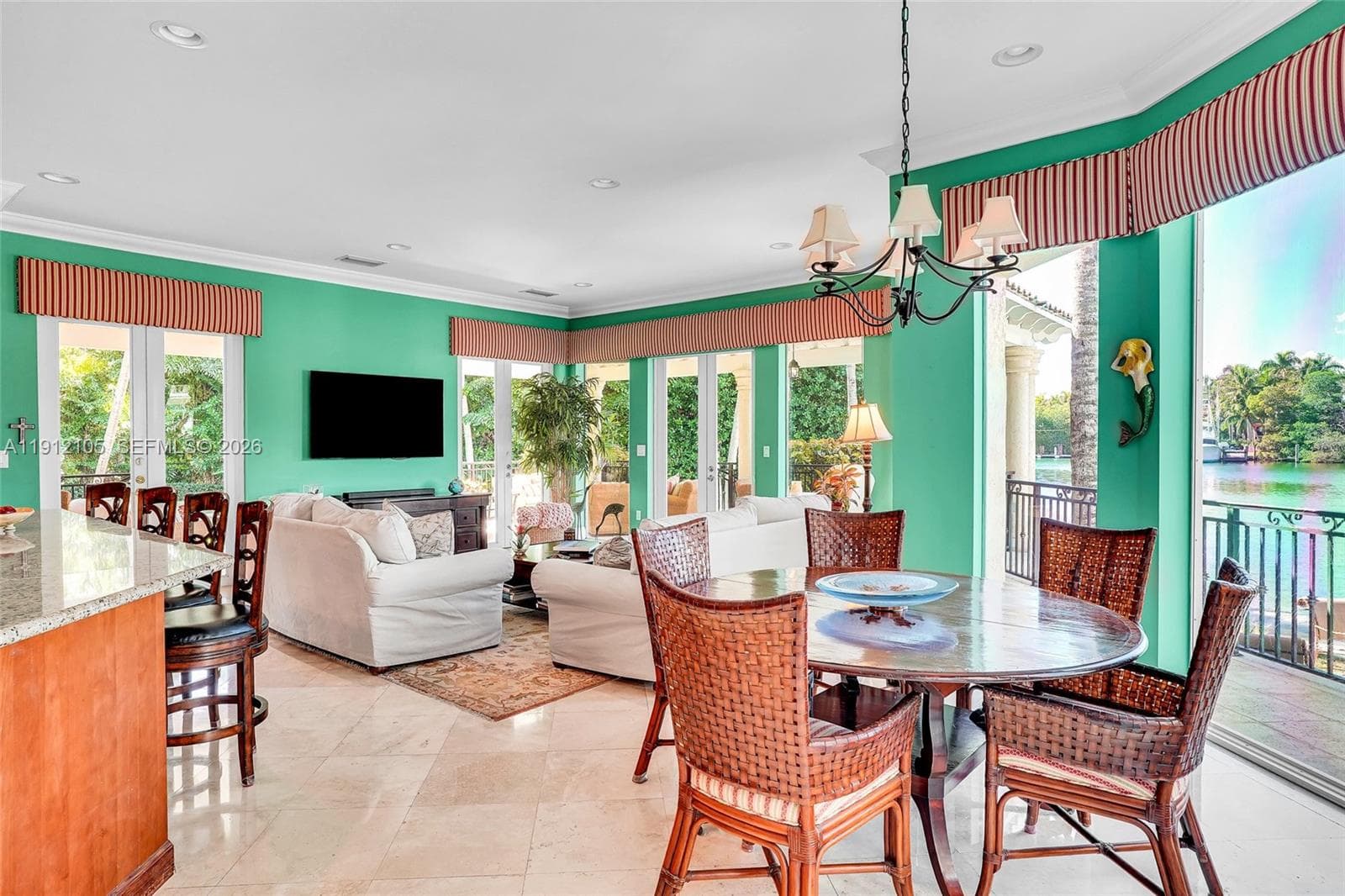 550 Harbor Dr photo 61