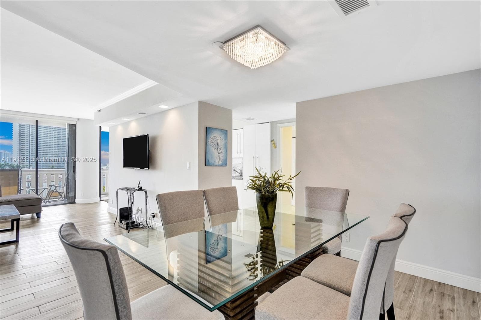 3000 ISL BLVD WILLIAMS IS · #903 in Aventura - Photo 2