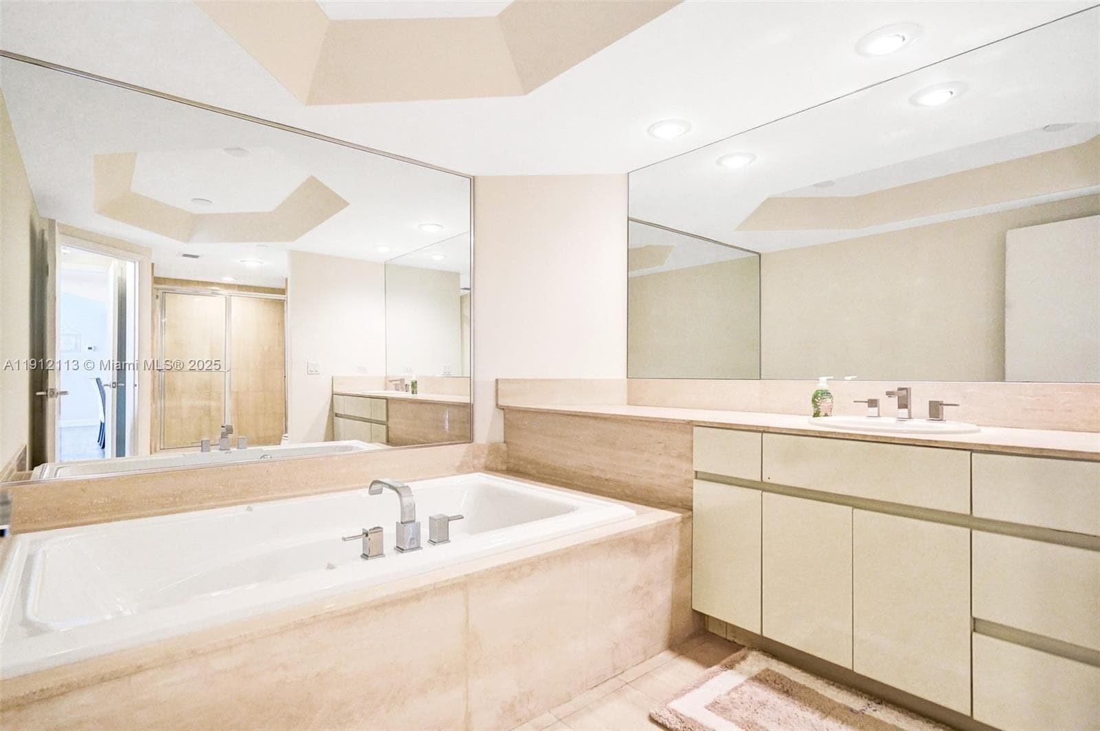 3000 ISL BLVD WILLIAMS IS · #903 in Aventura - Photo 5