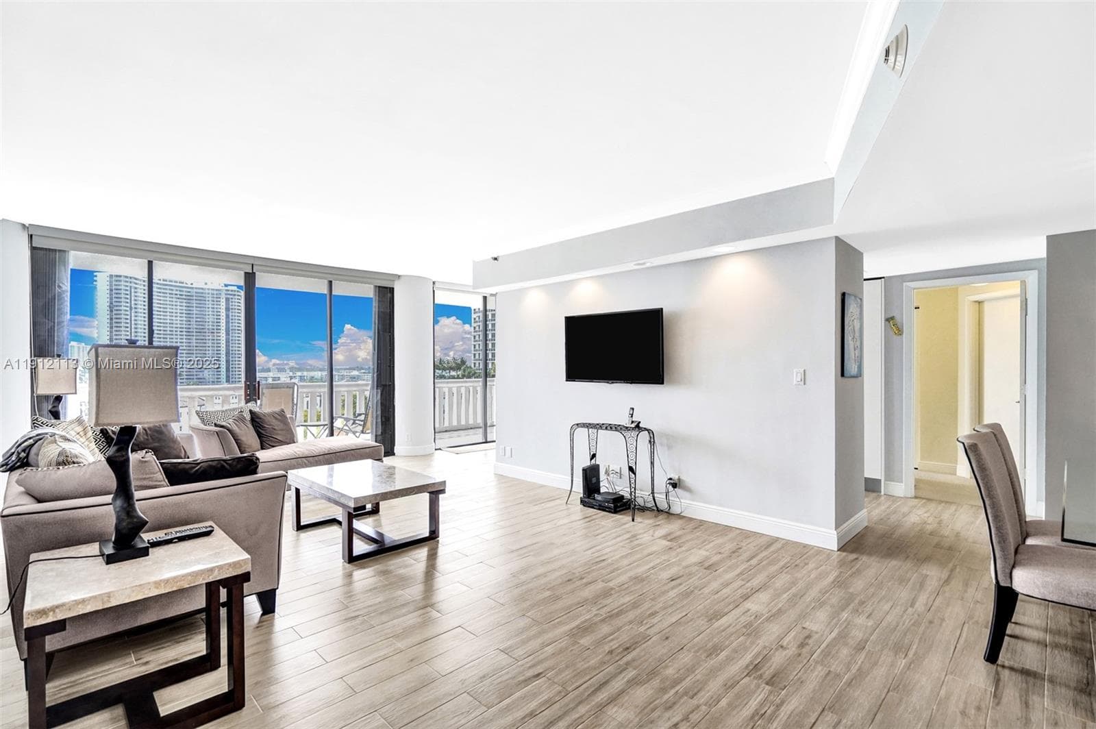 3000 ISL BLVD WILLIAMS IS · #903 in Aventura - Photo 14