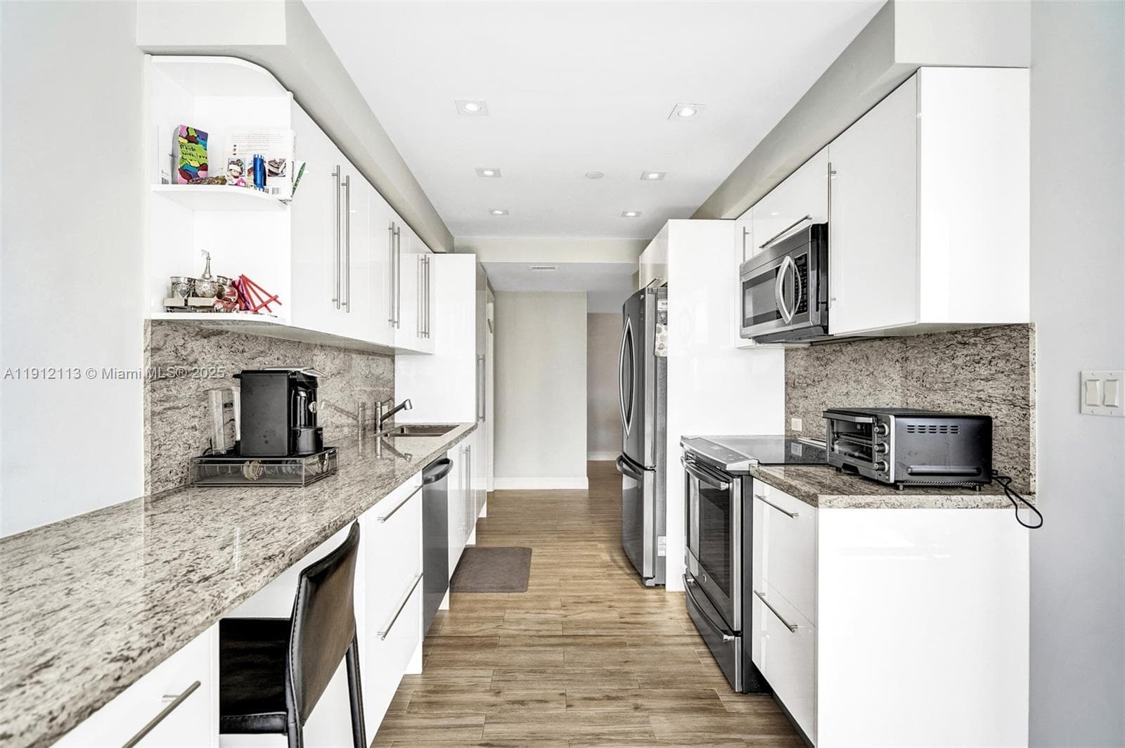 3000 ISL BLVD WILLIAMS IS · #903 in Aventura - Photo 15
