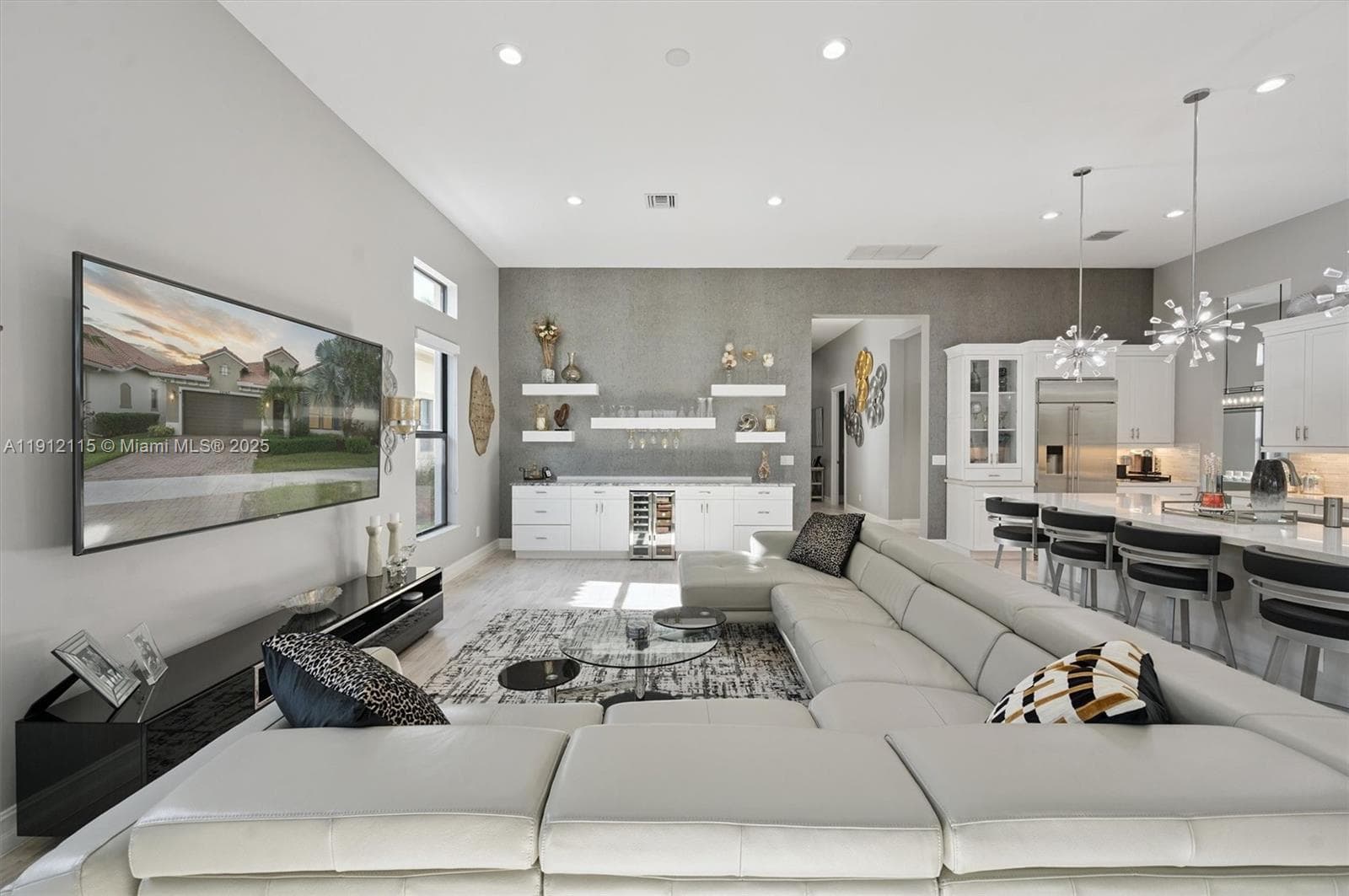 12065 N Kalmar Cir photo 17