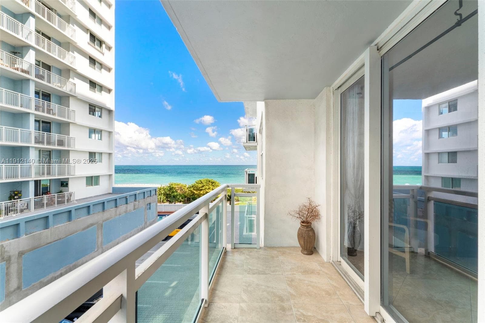 THE COLLINS CONDO · #506 in Miami Beach - Photo 16