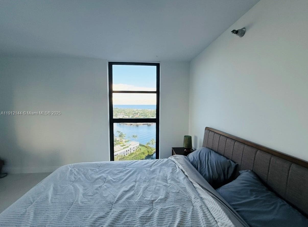 WATERVIEW CONDO · #2033 in Aventura - Photo 11