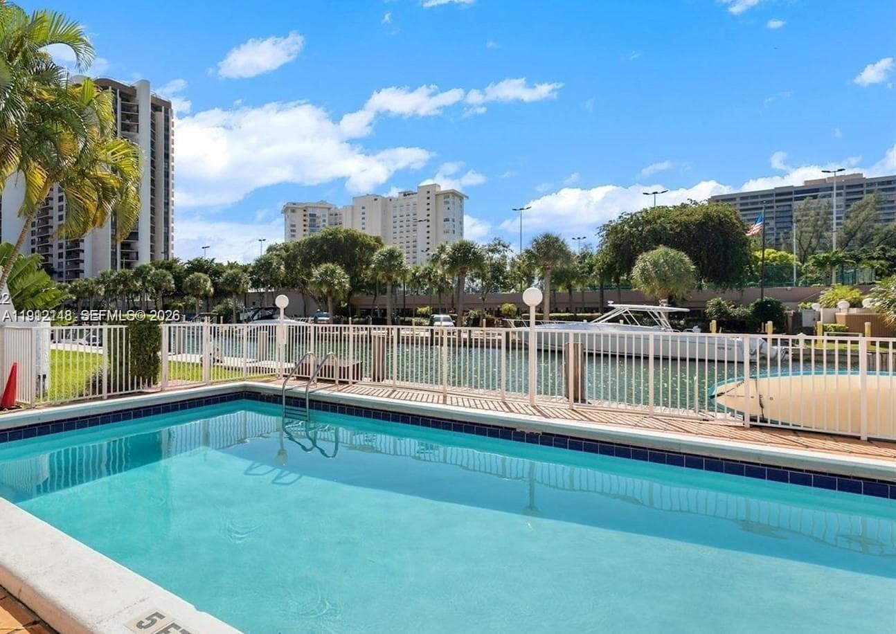 CRICKET CLUBHOUSE CONDO · #311 in Miami - Photo 33