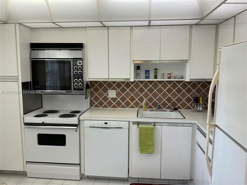 Palm Aire · #209 in Pompano Beach - Photo 13