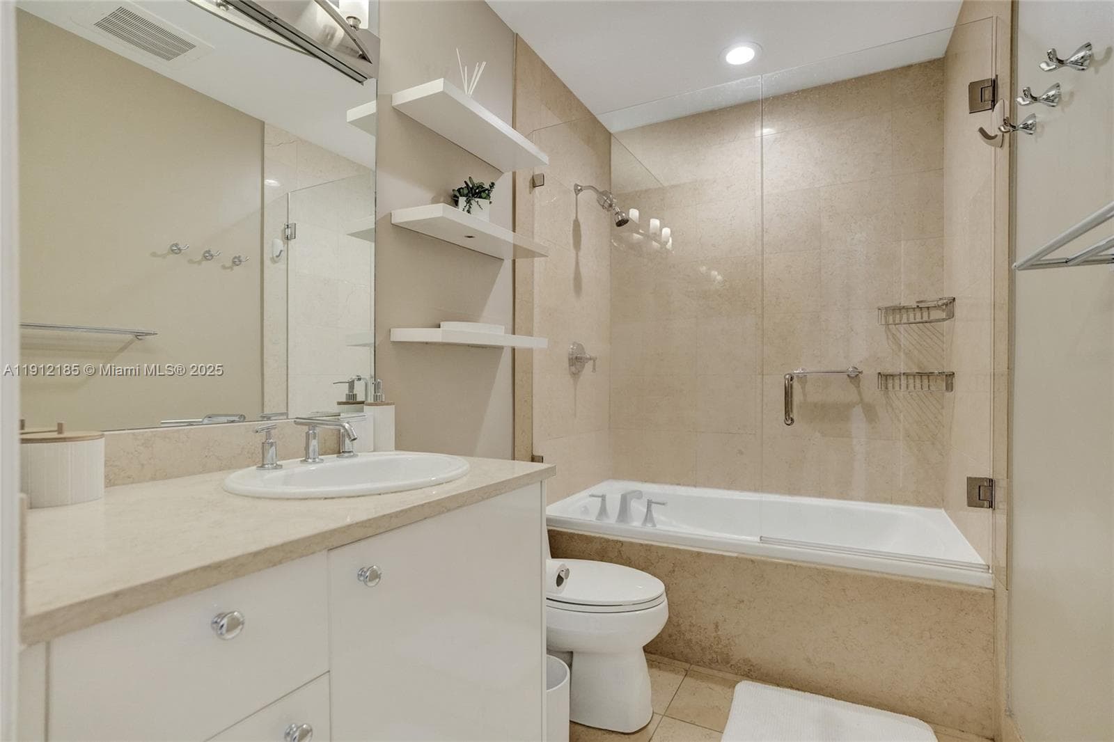 TURNBERRY VLG NO TOWER CO · #401 in Aventura - Photo 13