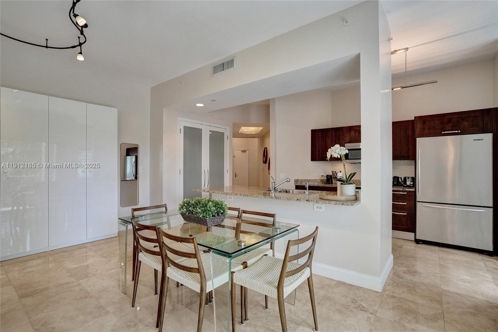 TURNBERRY VLG NO TOWER CO · #401 in Aventura - Photo 8