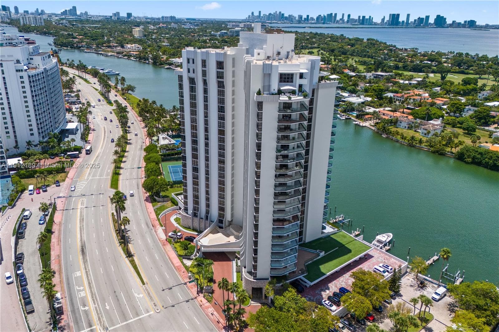 Townhouse · #901 & 902 in Miami Beach - Photo 95