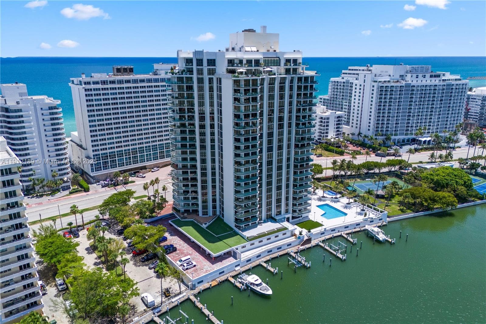 Townhouse · #901 & 902 in Miami Beach - Photo 94