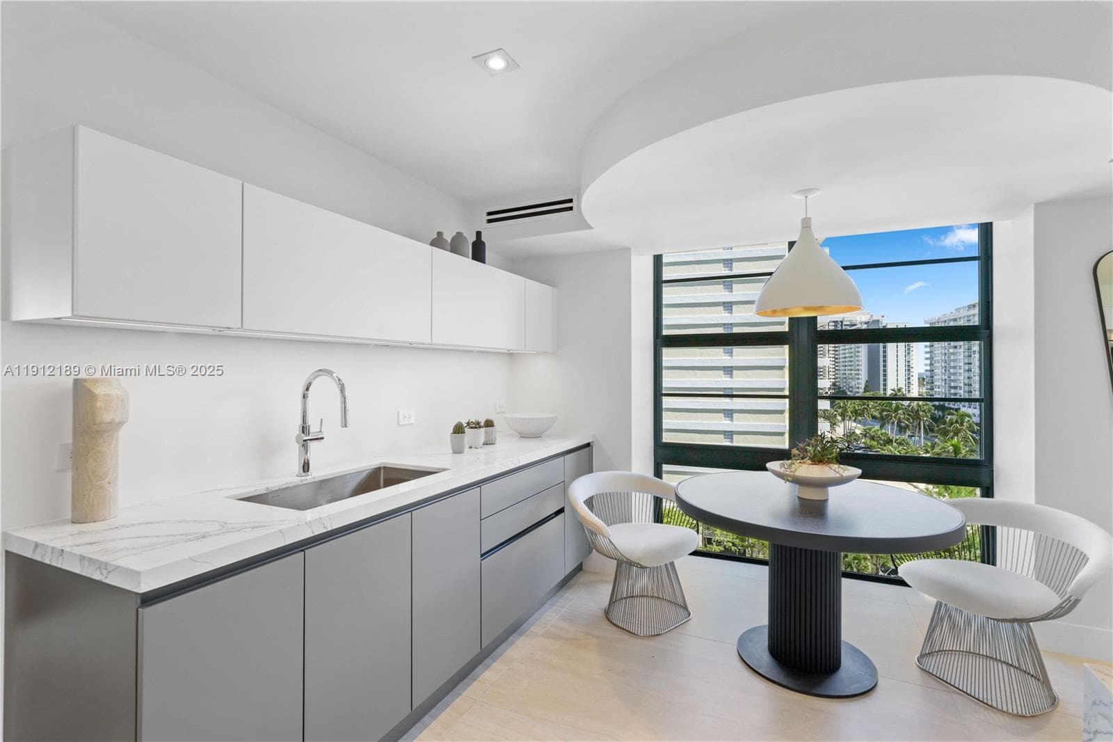 Townhouse · #901 & 902 in Miami Beach - Photo 45
