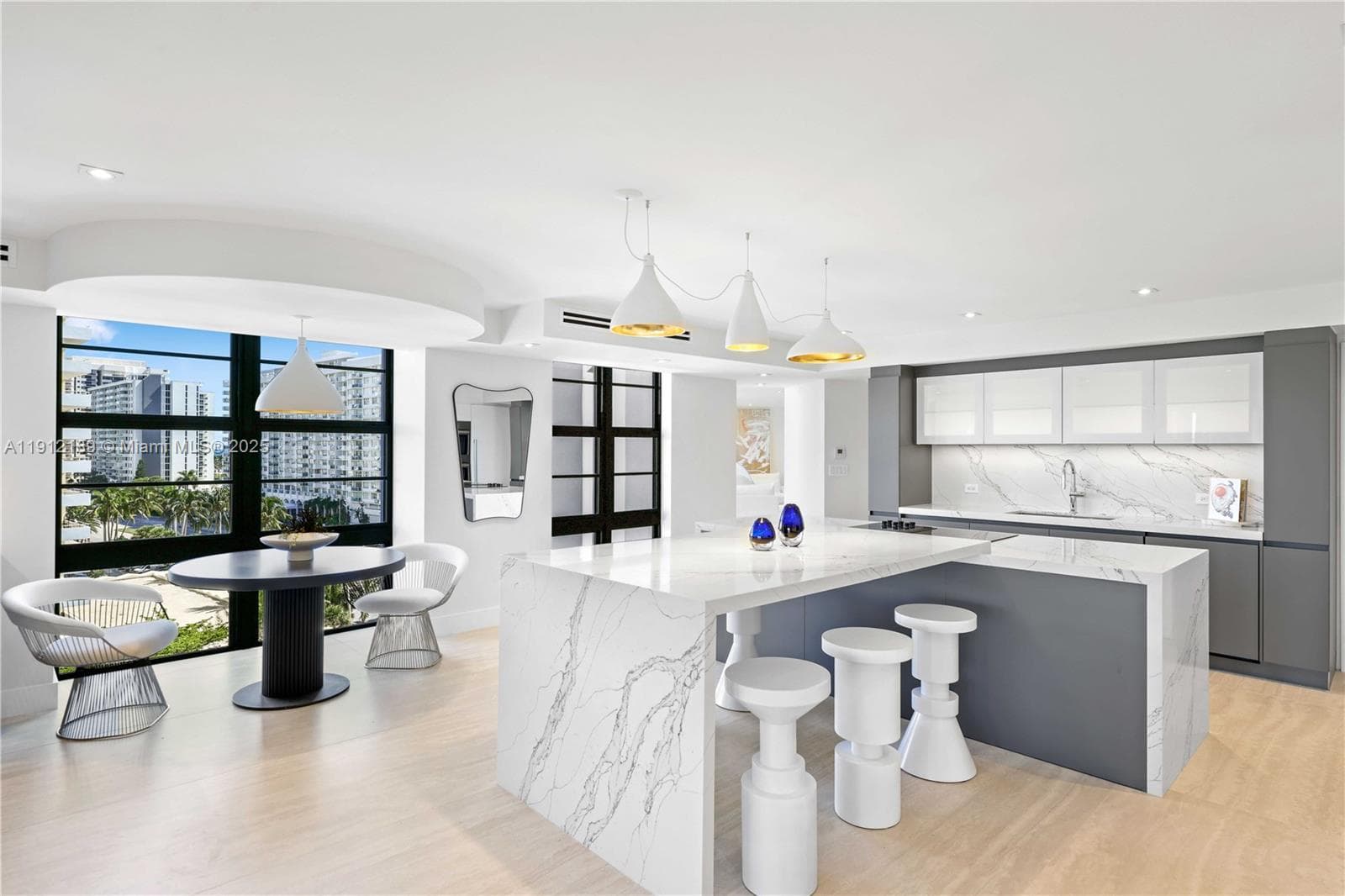Townhouse · #901 & 902 in Miami Beach - Photo 37