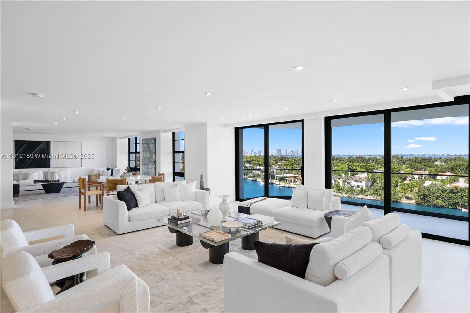 Townhouse · #901 & 902 in Miami Beach - Photo 11
