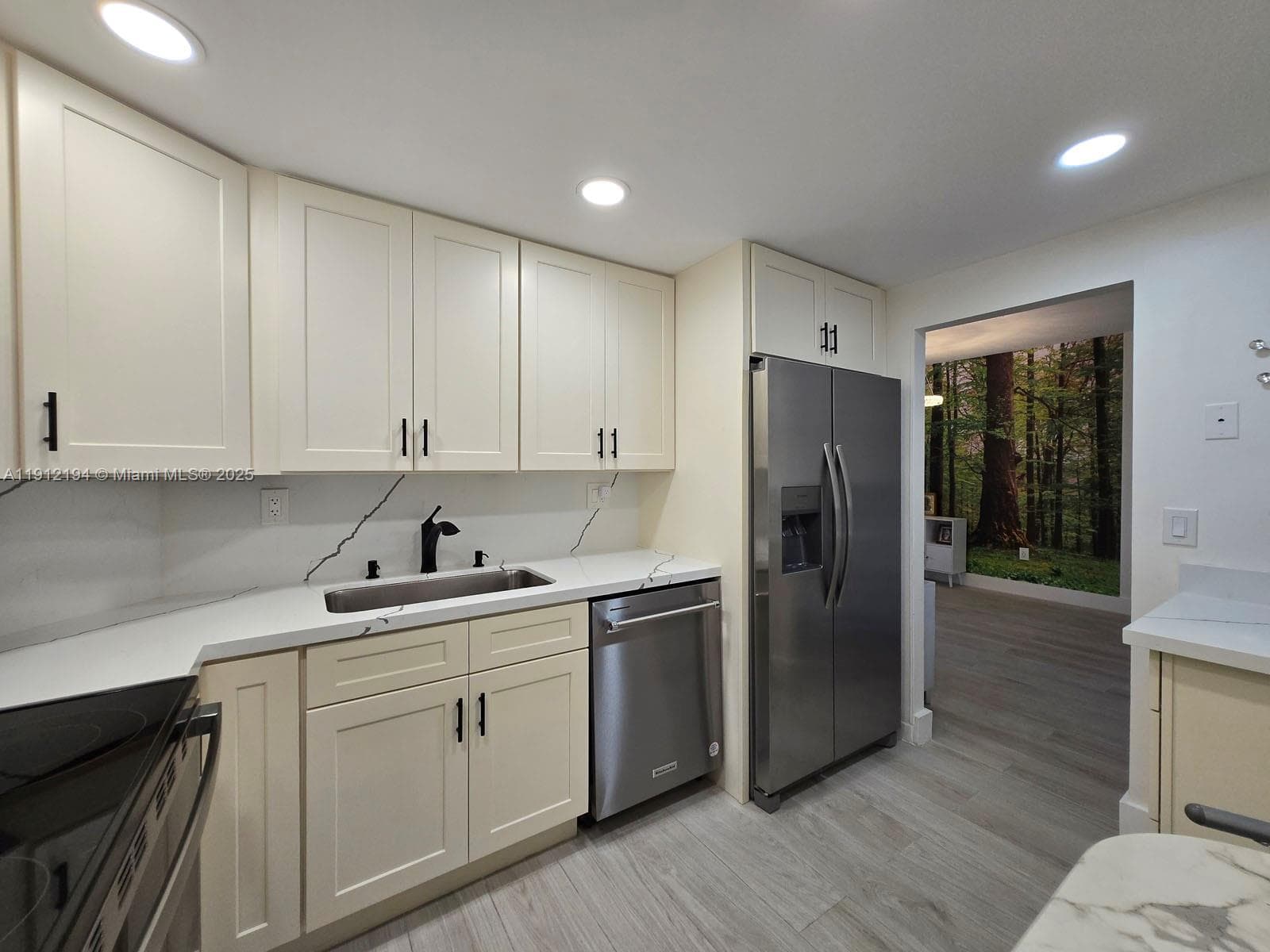 ARLEN HOUSE · #1611 in Sunny Isles Beach - Photo 22