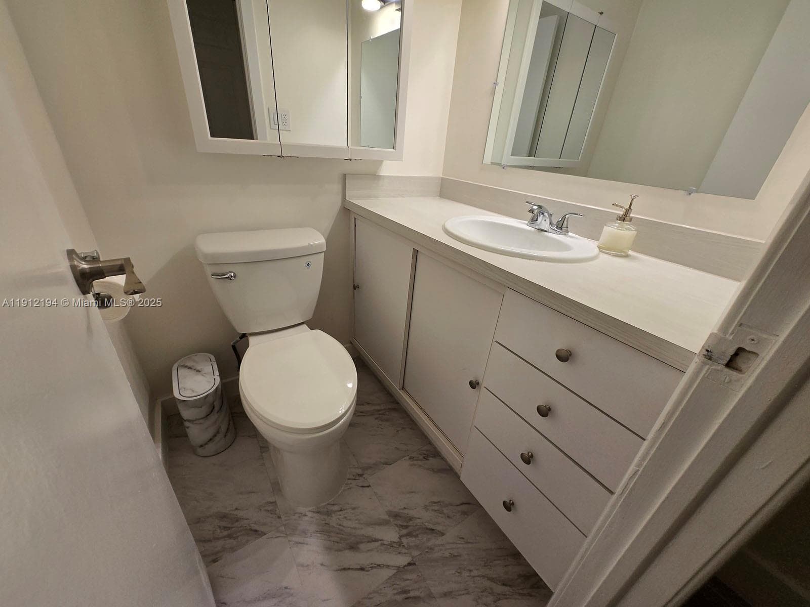 ARLEN HOUSE · #1611 in Sunny Isles Beach - Photo 37