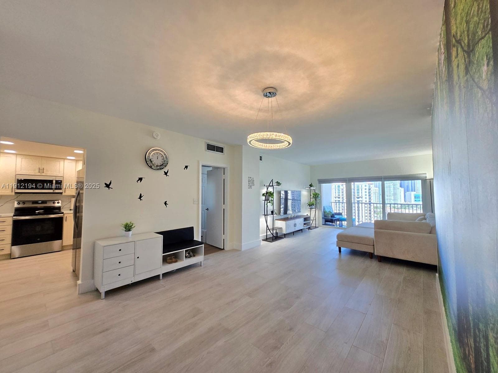ARLEN HOUSE · #1611 in Sunny Isles Beach - Photo 15