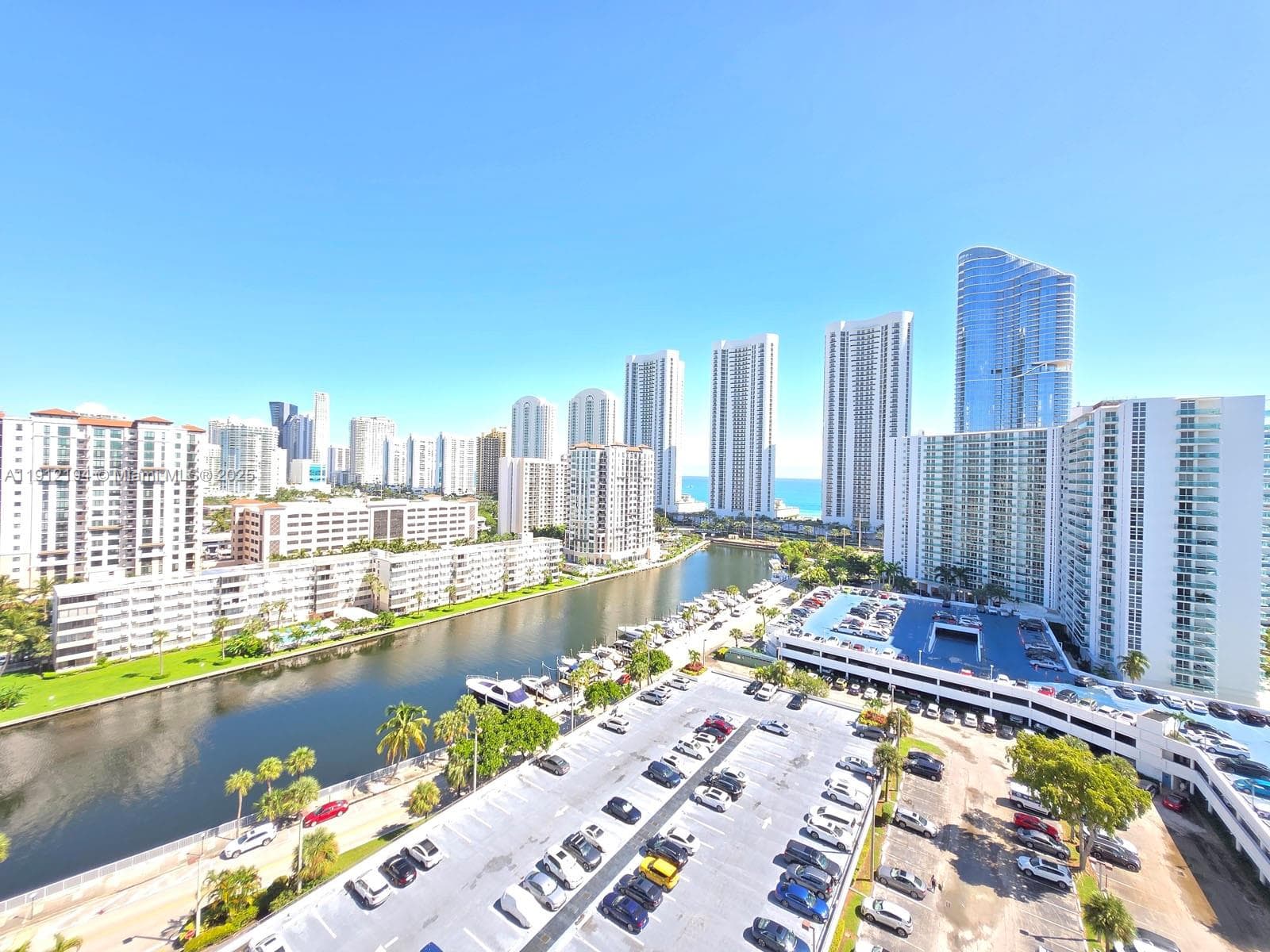 ARLEN HOUSE · #1611 in Sunny Isles Beach - Photo 11