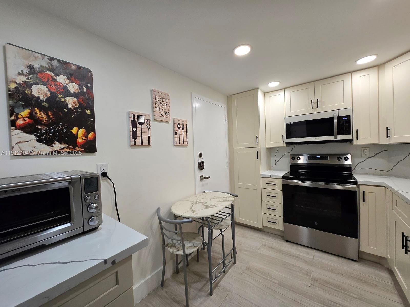 ARLEN HOUSE · #1611 in Sunny Isles Beach - Photo 21