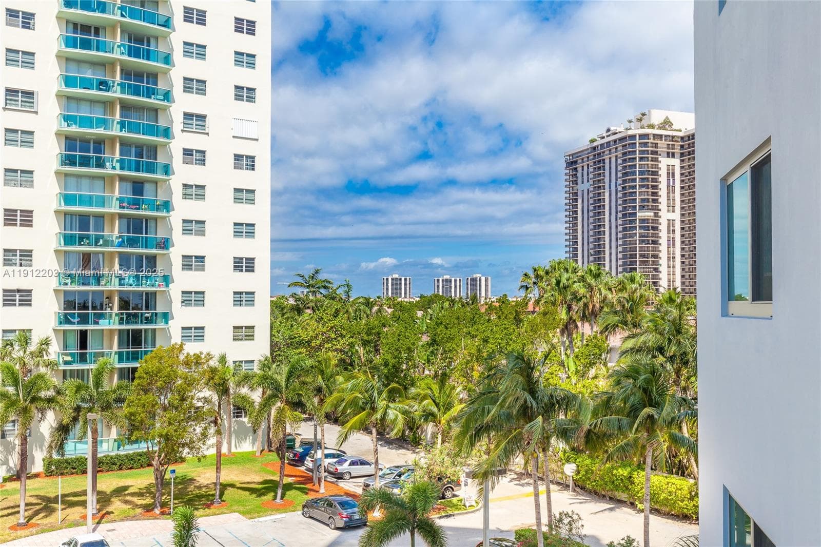 OCEANVIEW BUILDING B COND · #427 in Sunny Isles Beach - Photo 29