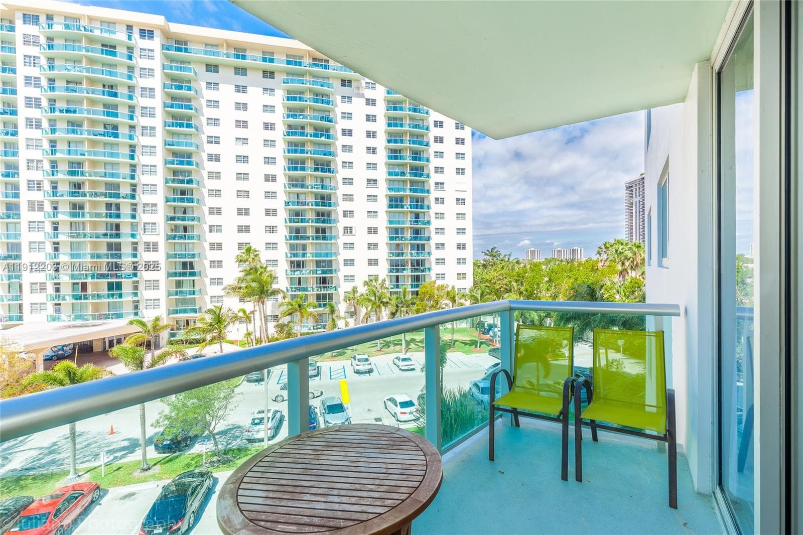 OCEANVIEW BUILDING B COND · #427 in Sunny Isles Beach - Photo 21
