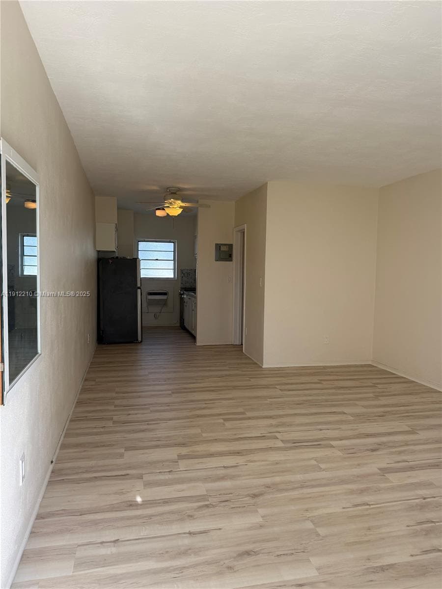 LA SALLE CONDO · #8 in Miami Beach - Photo 7