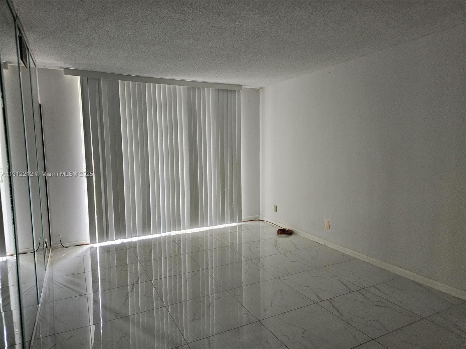DESOTO PARK CONDO · #104 in Hallandale Beach - Photo 4