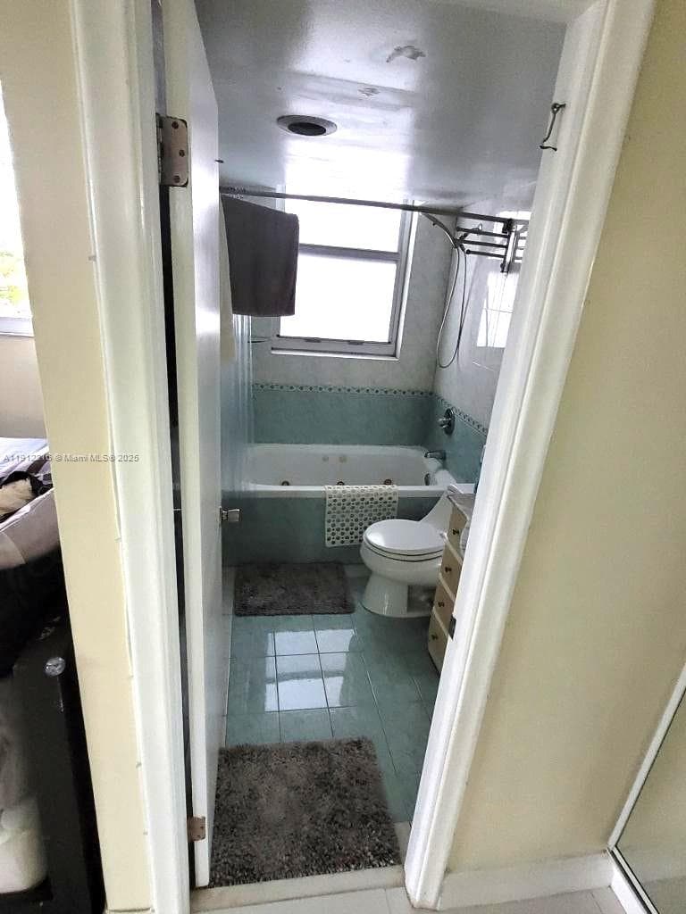 CORAL ISLE EAST CONDO · #401 in North Miami Beach - Photo 16