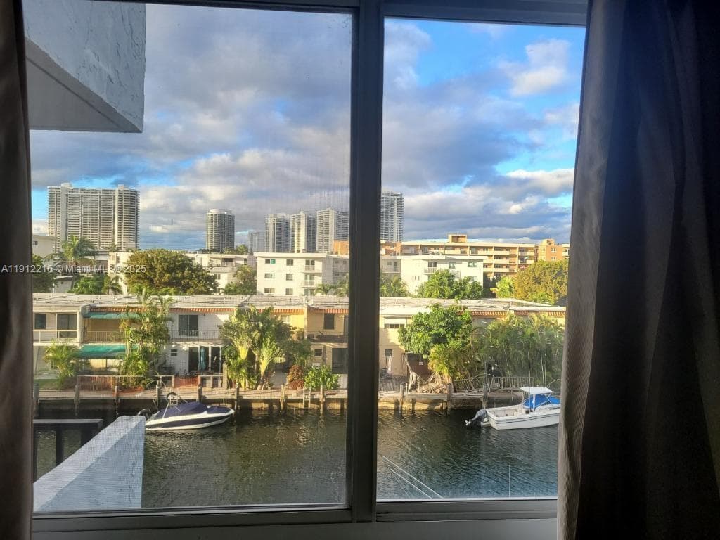 CORAL ISLE EAST CONDO · #401 in North Miami Beach - Photo 24
