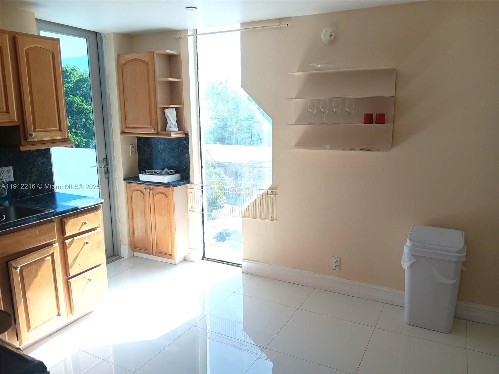 CORAL ISLE EAST CONDO · #401 in North Miami Beach - Photo 4