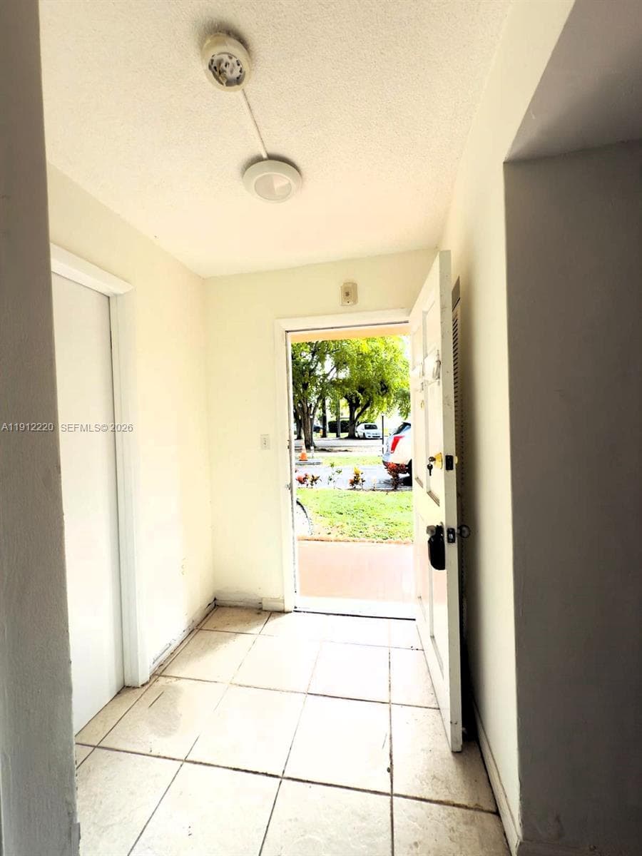 ROLLING GREEN CONDO F · #F110 in Miami - Photo 14
