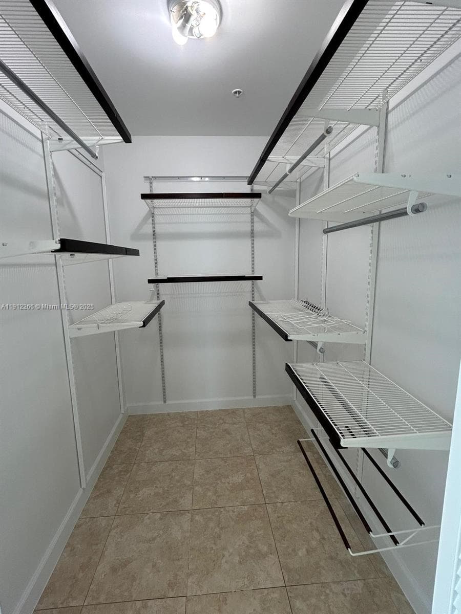 NORDICA CONDO · #1402 in Miami - Photo 23
