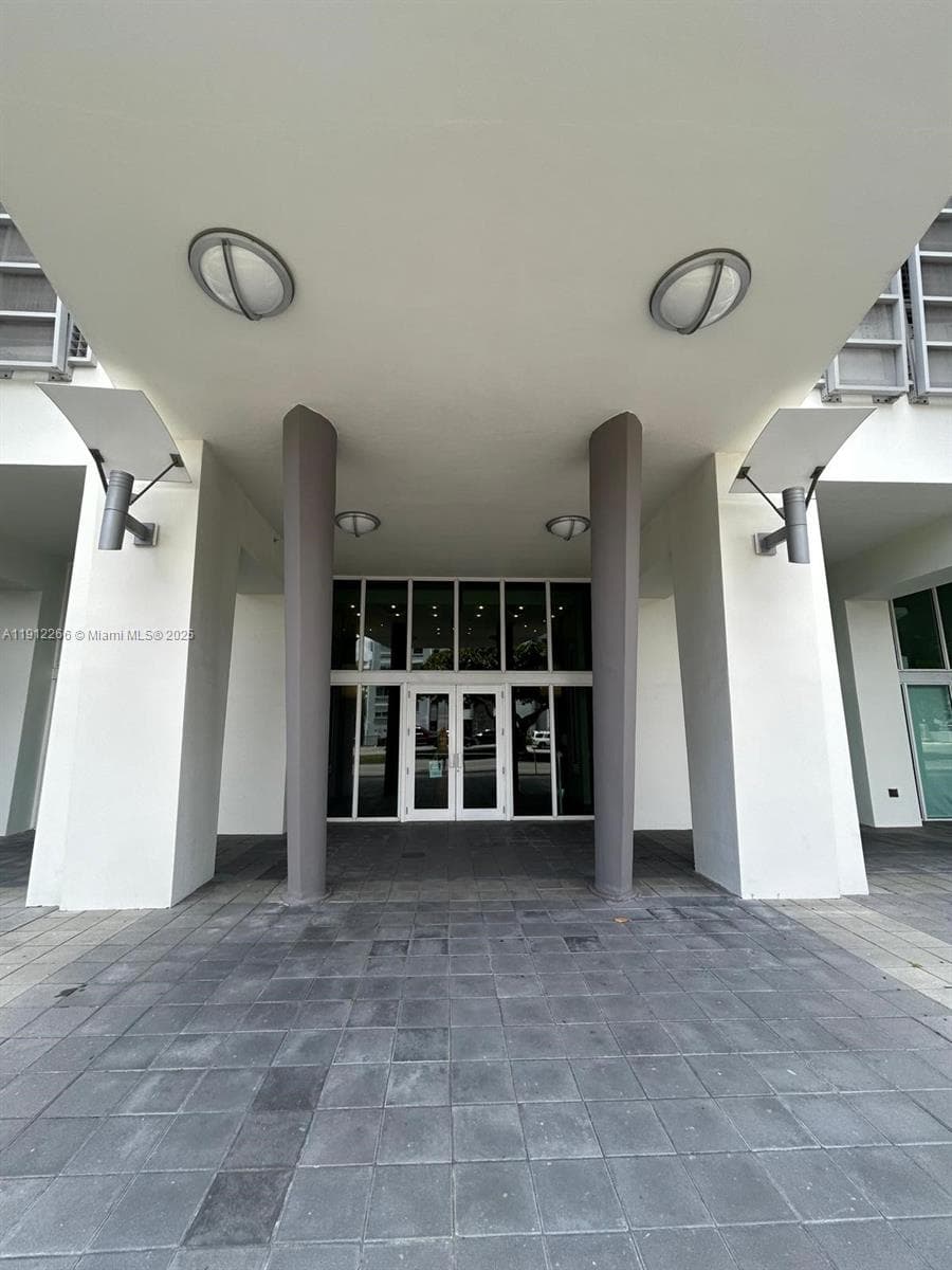 NORDICA CONDO · #1402 in Miami - Photo 7