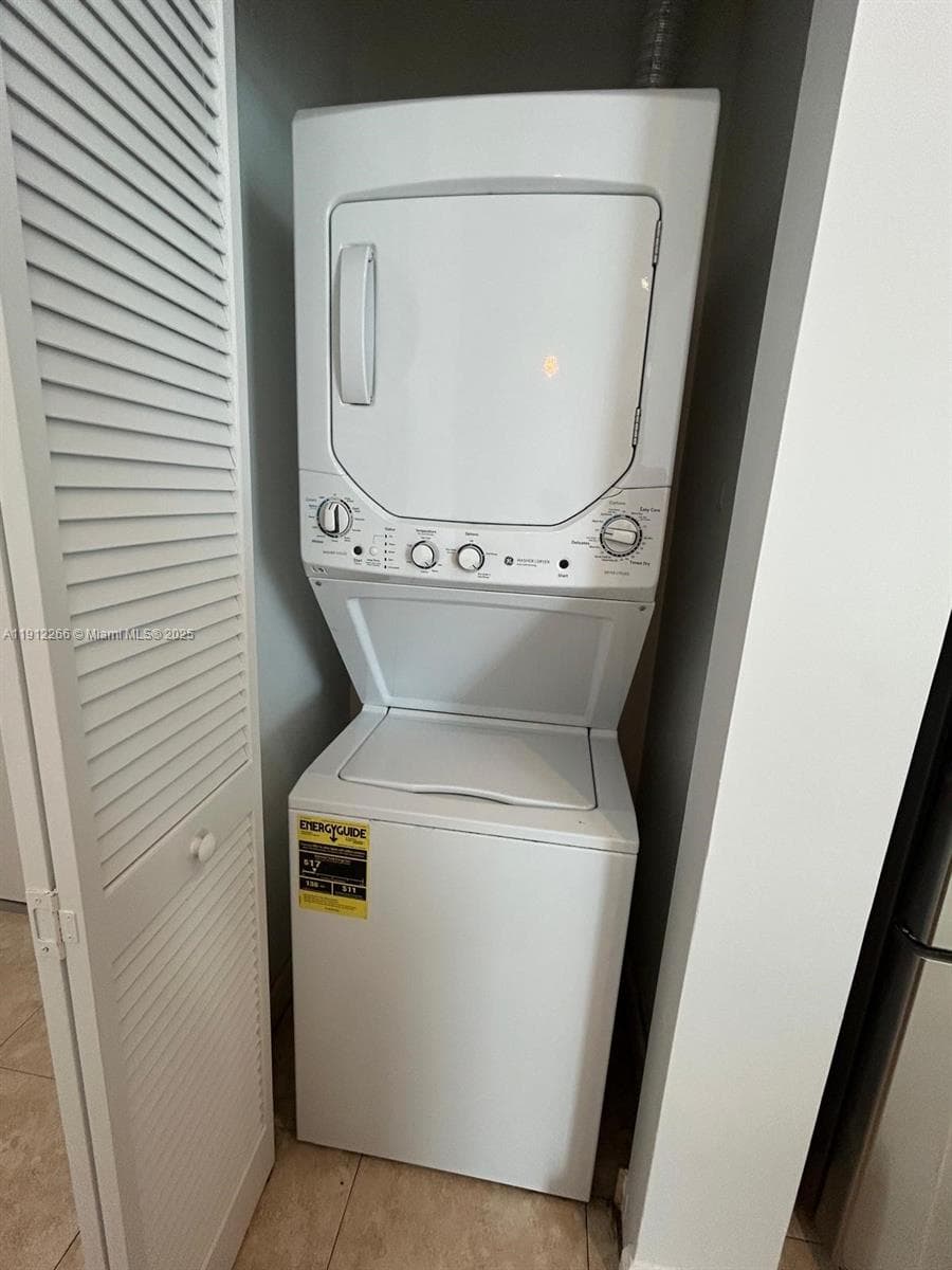 NORDICA CONDO · #1402 in Miami - Photo 25