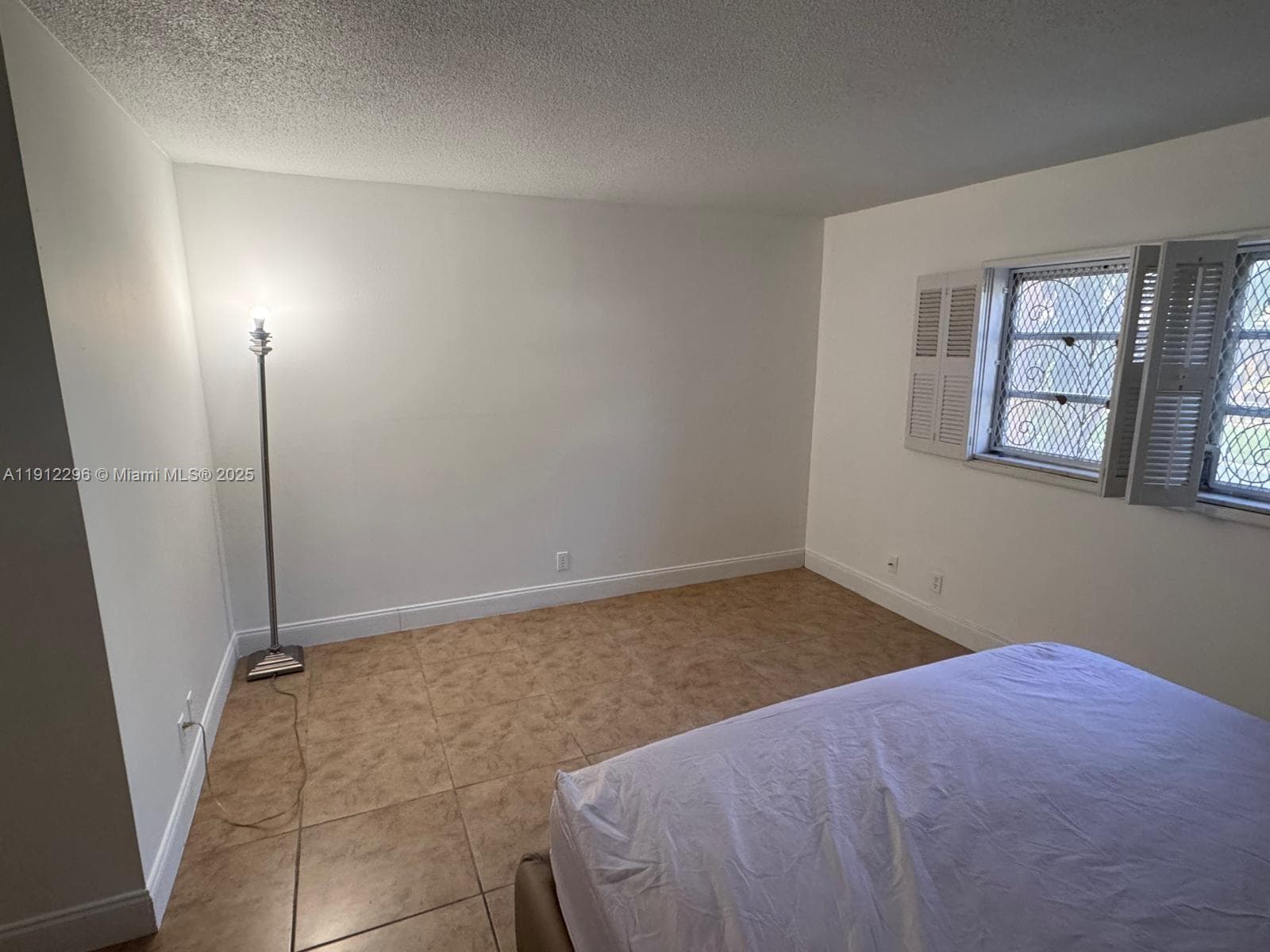 MEADOWBROOK TOWERS CONDO · #103 in Hallandale Beach - Photo 7