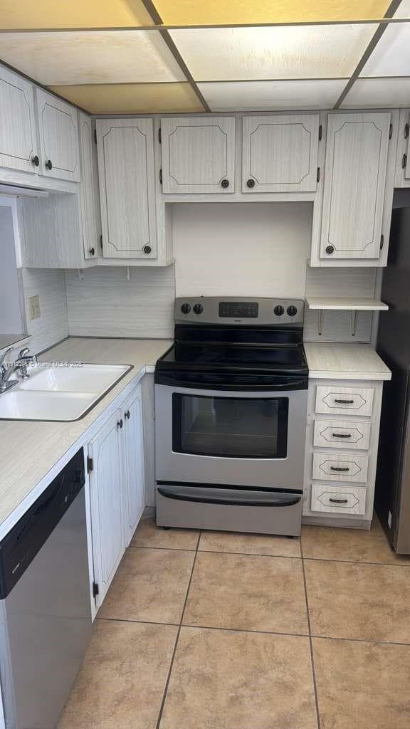 MEADOWBROOK TOWERS CONDO · #103 in Hallandale Beach - Photo 4