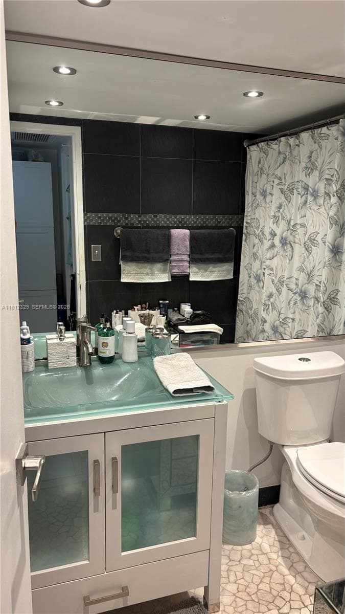 Seacoast 5151 · #11B in Miami Beach - Photo 17