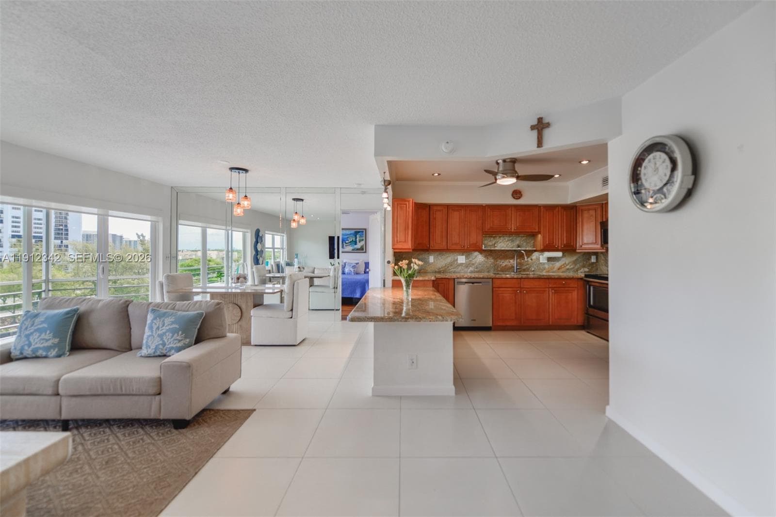 FAIRWAYS RIVIERA NORTH CO · #704 in Hallandale Beach - Photo 4