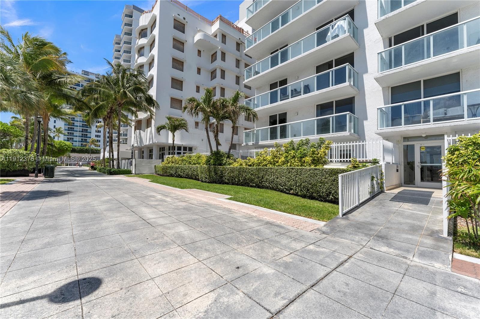 THE ROYAL CLUB CONDO · #201 in Miami Beach - Photo 29